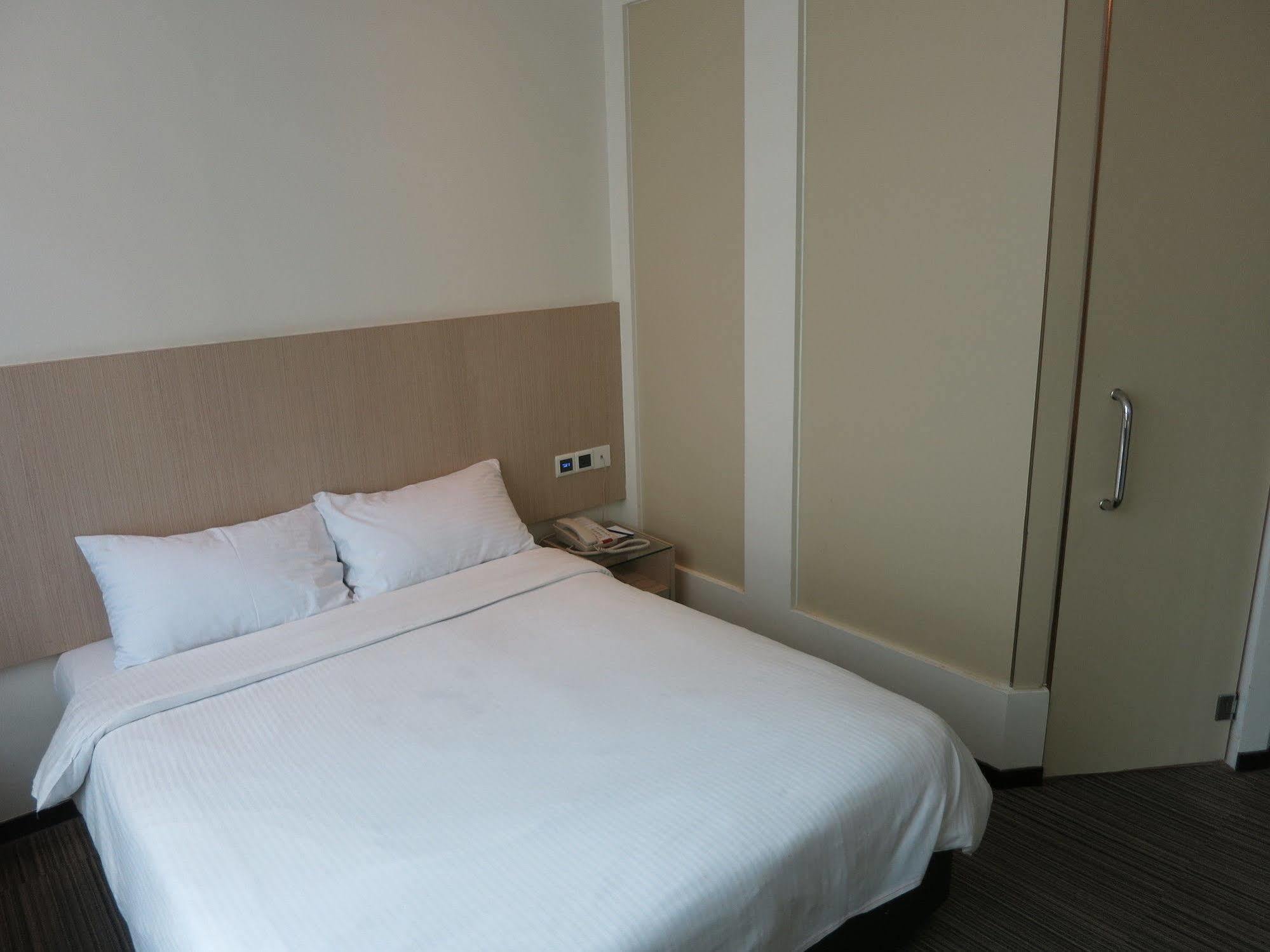 Aqueen Hotel Lavender Singapur Exterior foto